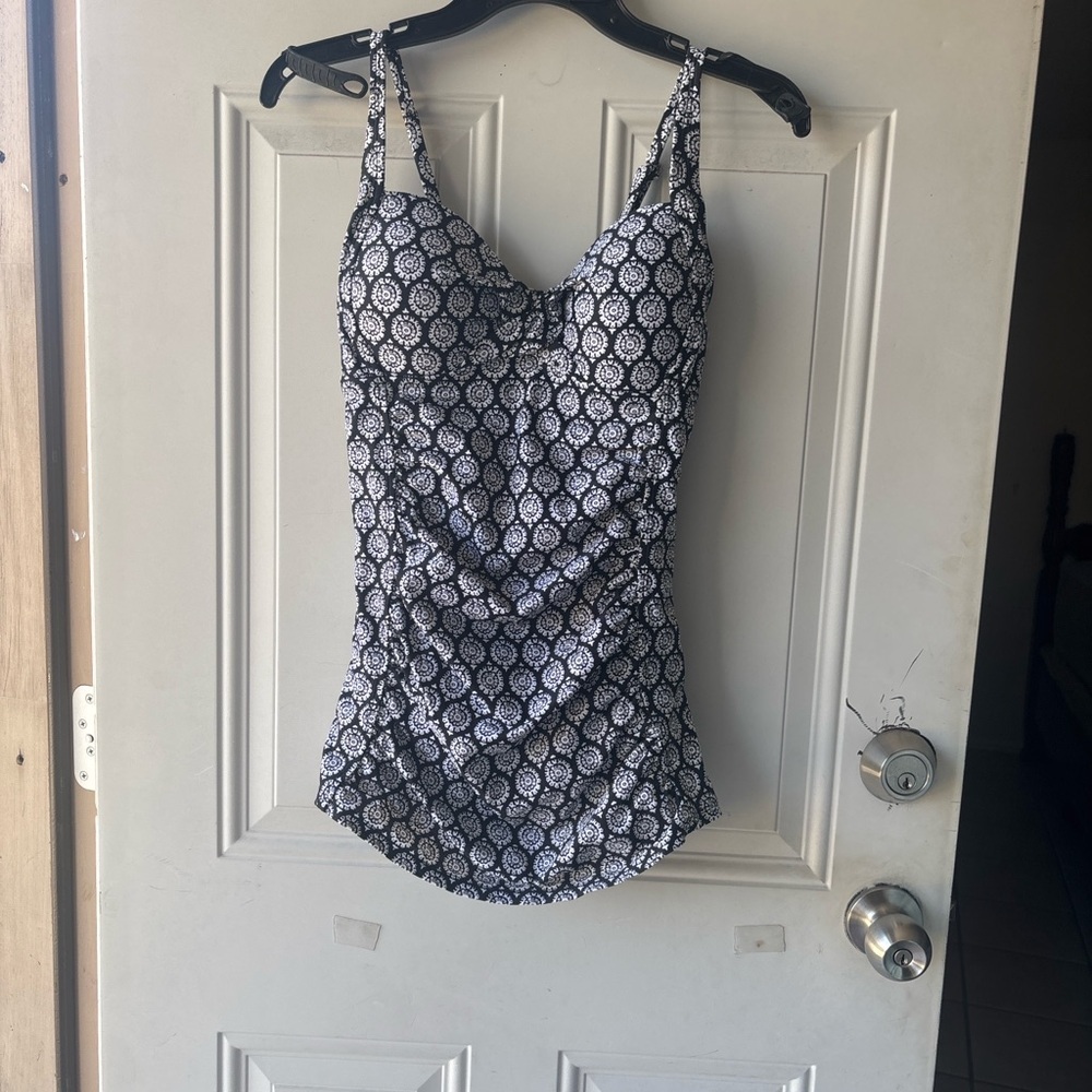 Merona Black and White One Piece Swimsuit